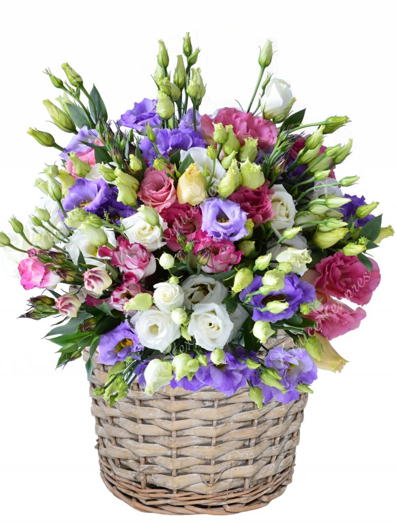 Красочная цветочная корзина - доставка цветов