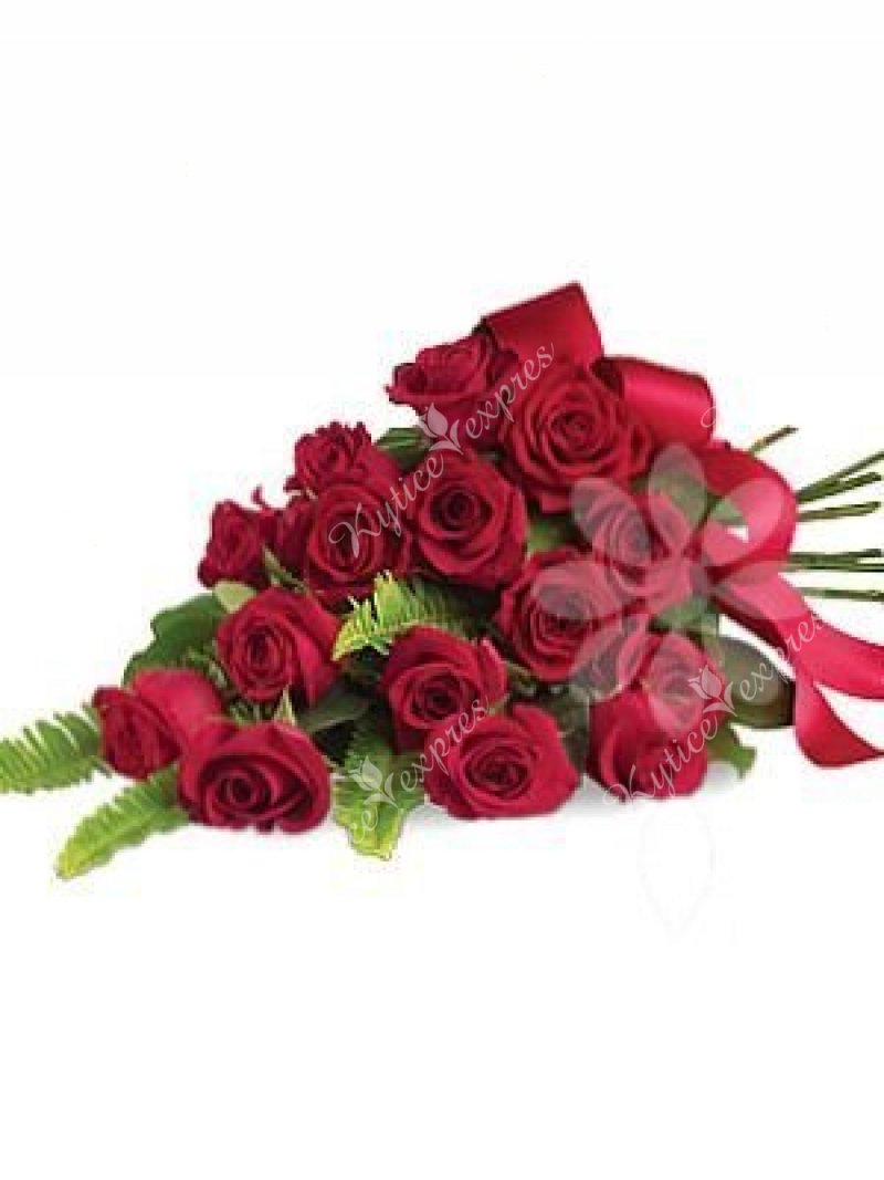 Bouquet of red roses 14