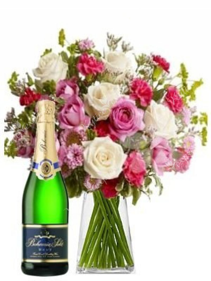 Gift set of bouquets Tina and sparkling wine